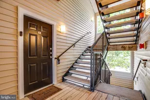 11321 Aristotle Dr, Fairfax, VA 22030 - Photo 2