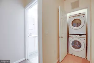 11321 Aristotle Dr, Fairfax, VA 22030 - Photo 24