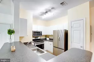 11321 Aristotle Dr, Fairfax, VA 22030 - Photo 14