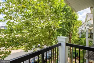 11321 Aristotle Dr, Fairfax, VA 22030 - Photo 10