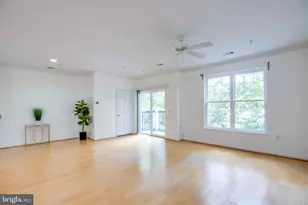11321 Aristotle Dr, Fairfax, VA 22030 - Photo 6