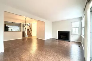 5700 Medallion Ct, Alexandria, VA 22303 - Photo 4