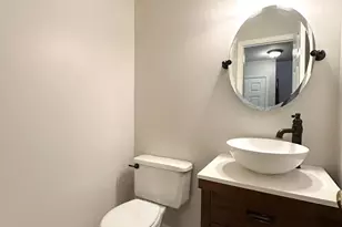 5700 Medallion Ct, Alexandria, VA 22303 - Photo 16