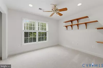 6806 Thompson Crest Court, McLean, VA 22101 - Photo 8