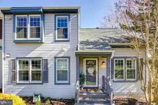 8200 Maple Ridge Ave, Springfield, VA 22153 - Photo 2