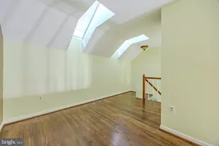 8200 Maple Ridge Ave, Springfield, VA 22153 - Photo 22
