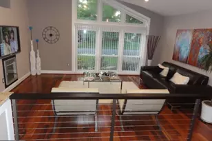 8331 Wesleyan St, Vienna, VA 22180 - Photo 4