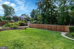 5910 Edgehill Dr, Alexandria, VA 22303 - Photo 46