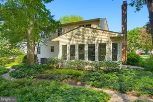 14287 Jameson Ct, Centreville, VA 20120 - Photo 14