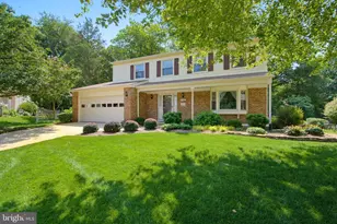 14287 Jameson Ct, Centreville, VA 20120 - Photo 4