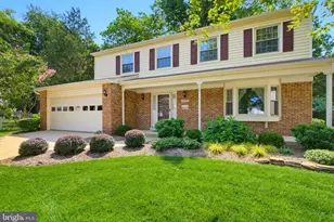 14287 Jameson Ct, Centreville, VA 20120 - Photo 2
