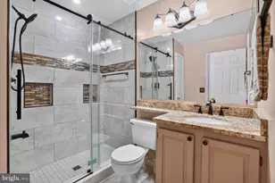 6888 Kerrywood Cir, Centreville, VA 20121 - Photo 22