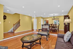6888 Kerrywood Cir, Centreville, VA 20121 - Photo 6