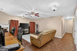 6888 Kerrywood Cir, Centreville, VA 20121 - Photo 24