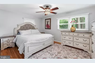 7023 Ashbury Drive, Springfield, VA 22152 - Photo 16