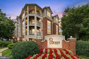 12949 Centre Park Cir, Herndon, VA 20171 - Photo 1