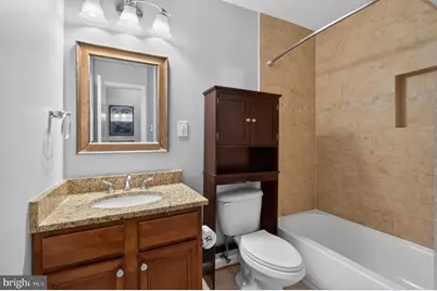 9801 Meadow Valley Drive, Vienna, VA 22181 - Photo 28