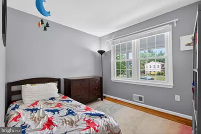 9801 Meadow Valley Drive, Vienna, VA 22181 - Photo 20