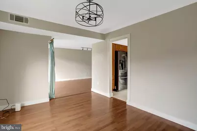 9731 Kings Crown Court #201, Fairfax, VA 22031 - Photo 10