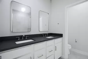 13768 Aviation Pl, Herndon, VA 20171 - Photo 10