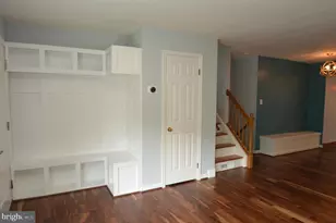 5728 Overly Dr, Alexandria, VA 22310 - Photo 2