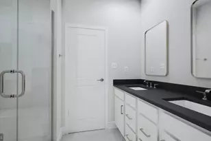 13764 Aviation Pl, Herndon, VA 20171 - Photo 10