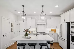 14964 Deco Cir, Chantilly, VA 20151 - Photo 8