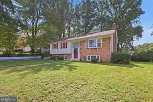 360 Park St NE, Vienna, VA 22180 - Photo 2