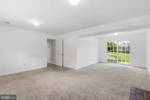 360 Park St NE, Vienna, VA 22180 - Photo 4