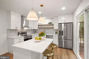 12312 Coleraine Ct, Reston, VA 20191 - Photo 18