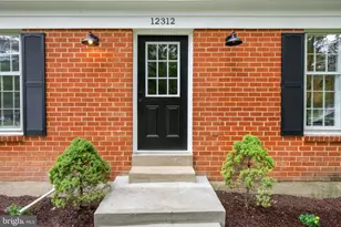 12312 Coleraine Ct, Reston, VA 20191 - Photo 6