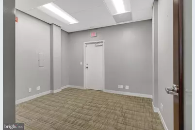 746 Walker Road #26, Great Falls, VA 22066 - Photo 22