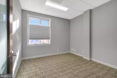 746 Walker Road #26, Great Falls, VA 22066 - Photo 38
