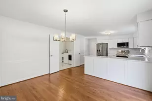 6294 Dunaway Ct, McLean, VA 22101 - Photo 10