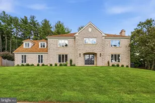 6294 Dunaway Ct, McLean, VA 22101 - Photo 2