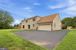 6294 Dunaway Ct, McLean, VA 22101 - Photo 14