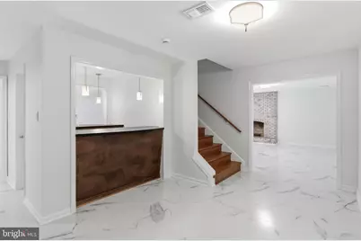 6294 Dunaway Court, McLean, VA 22101 - Photo 8