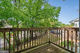 8647 Beekman Pl, Alexandria, VA 22309 - Photo 14
