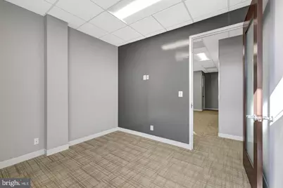 746 Walker Road #26, Great Falls, VA 22066 - Photo 36