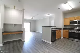 5117 Travis Edward Way, Centreville, VA 20120 - Photo 6