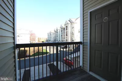 5117 Travis Edward Way #5117E, Centreville, VA 20120 - Photo 16
