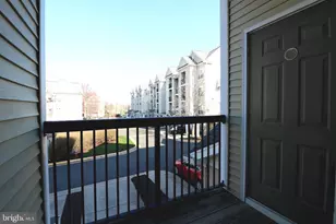 5117 Travis Edward Way, Centreville, VA 20120 - Photo 16