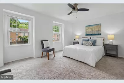 11924 Travistock Court, Reston, VA 20191 - Photo 16