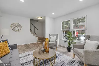 11924 Travistock Court, Reston, VA 20191 - Photo 4