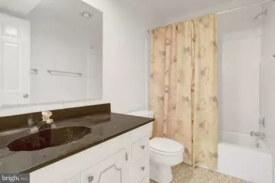 923 Harriman Street, Great Falls, VA 22066 - Photo 40