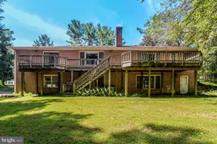 923 Harriman St, Great Falls, VA 22066 - Photo 44