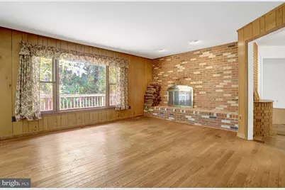 923 Harriman Street, Great Falls, VA 22066 - Photo 18
