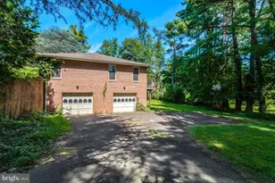 923 Harriman St, Great Falls, VA 22066 - Photo 52