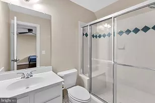 8138 Rondelay Ln, Fairfax Station, VA 22039 - Photo 34