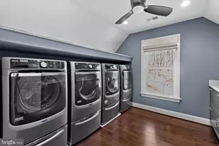 8138 Rondelay Ln, Fairfax Station, VA 22039 - Photo 28
